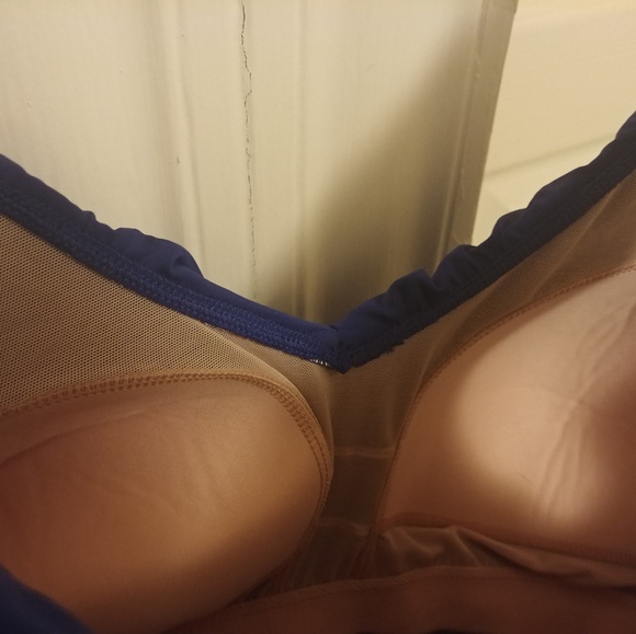 Swimsuit - Picture 5 of 5